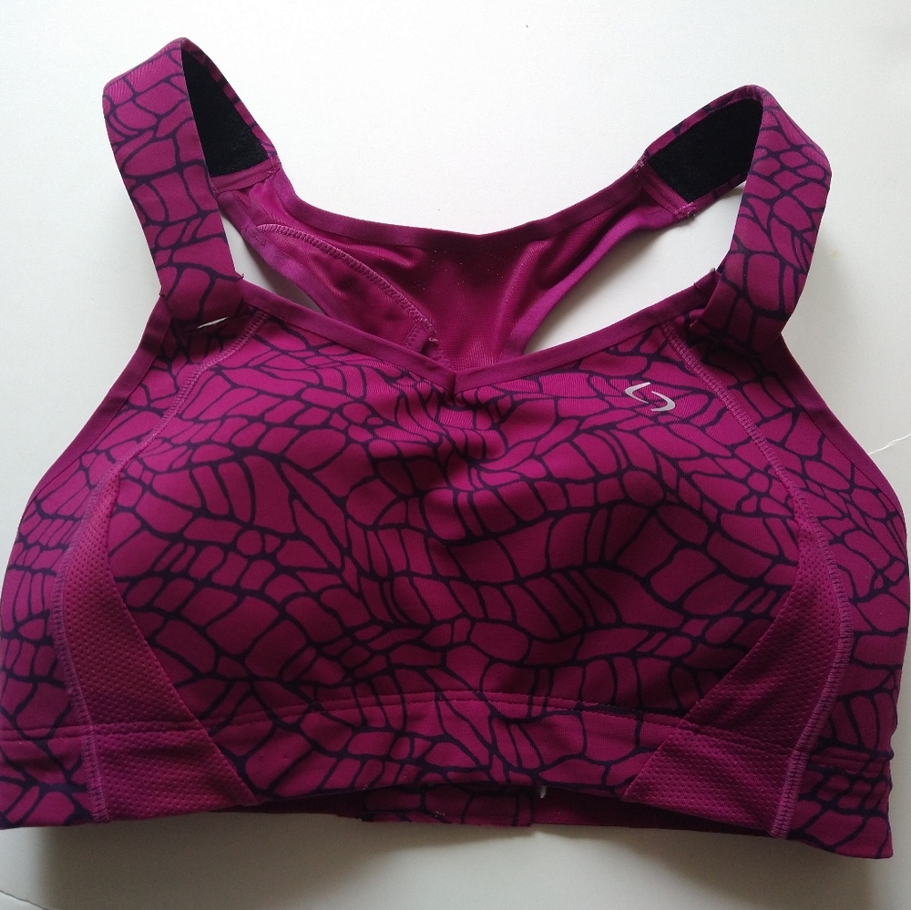 Moving comfort sports bra; size 32D
